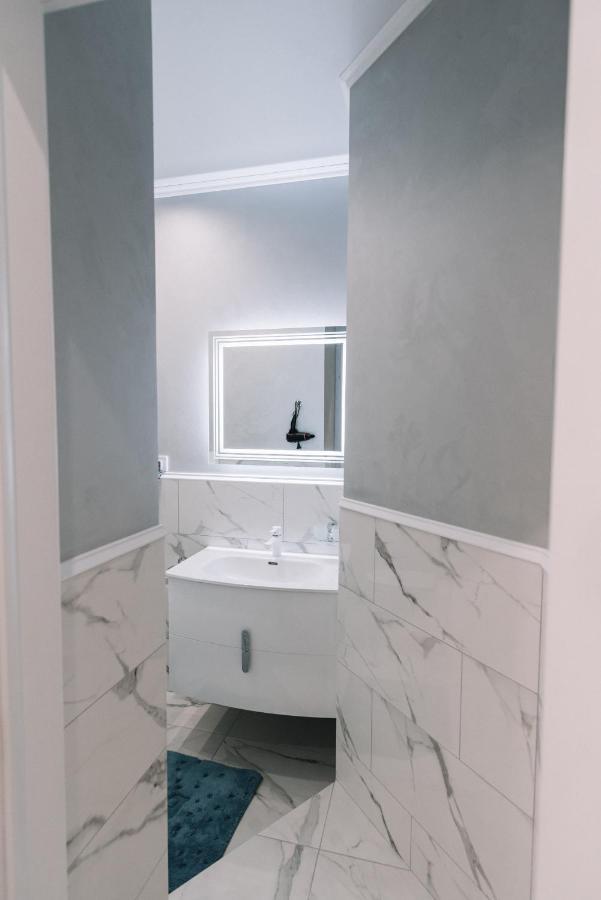 Royal Tower Vip Smart Apartments 1 Kijów Zewnętrze zdjęcie